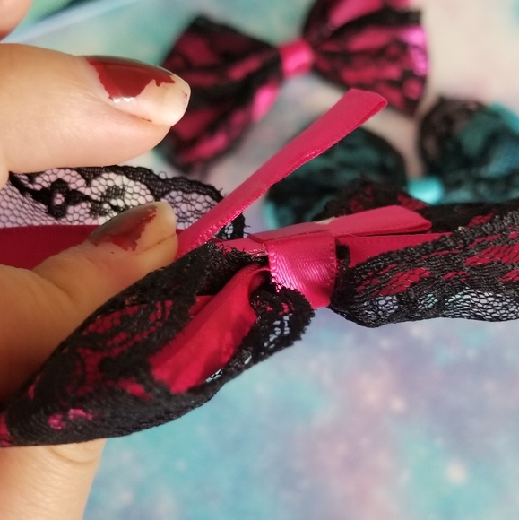 Cute Hair Bow Set - Picture 2 of 3